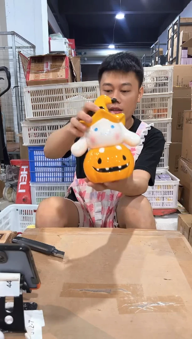 瓷片玉桂狗南瓜罐