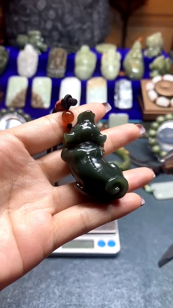 未镶嵌和田玉挂件拍一发一