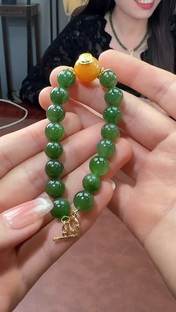 未镶嵌手链和田玉  B3269 多样性发货其一