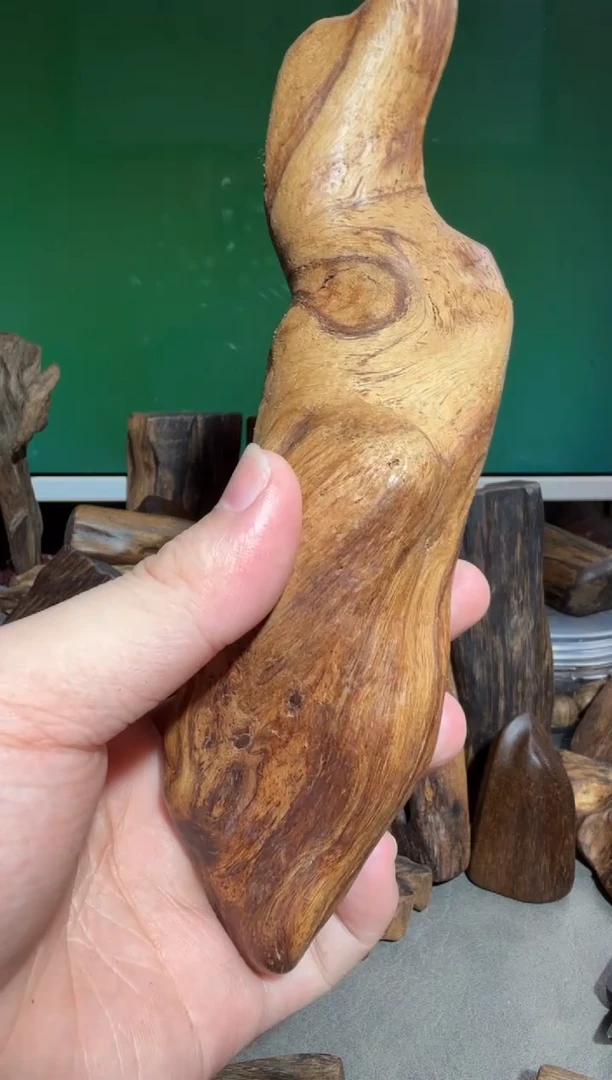 沉香手把件顺化红土多样性发一