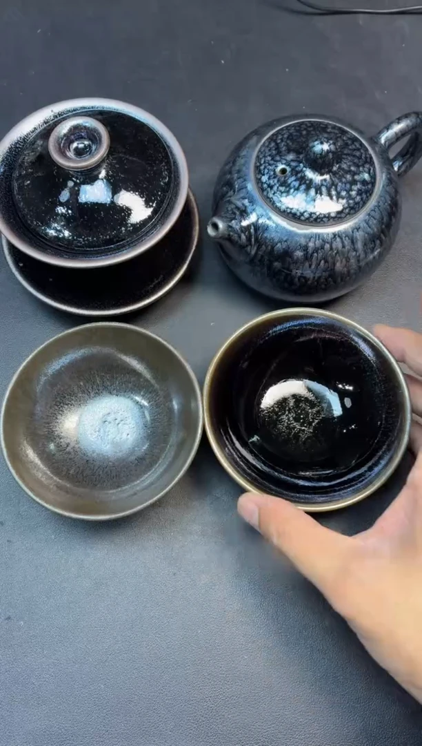 茶盏20两只微瑕