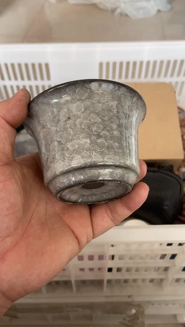 无运费险有瑕疵的摄影的产品有使用过的痕迹有点脏介意勿拍