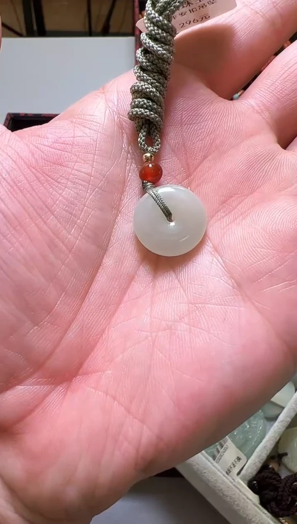 【闪购商品】和田玉颈饰未镶嵌和田玉平安扣颈饰