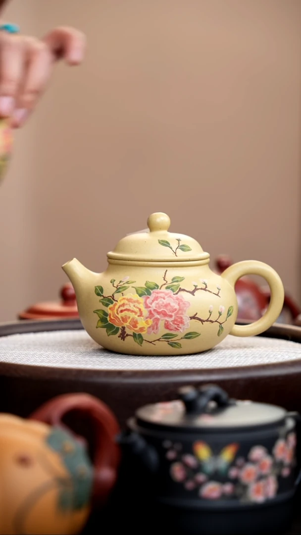 茶壶紫砂003   本山绿容天泥绘双色牡丹