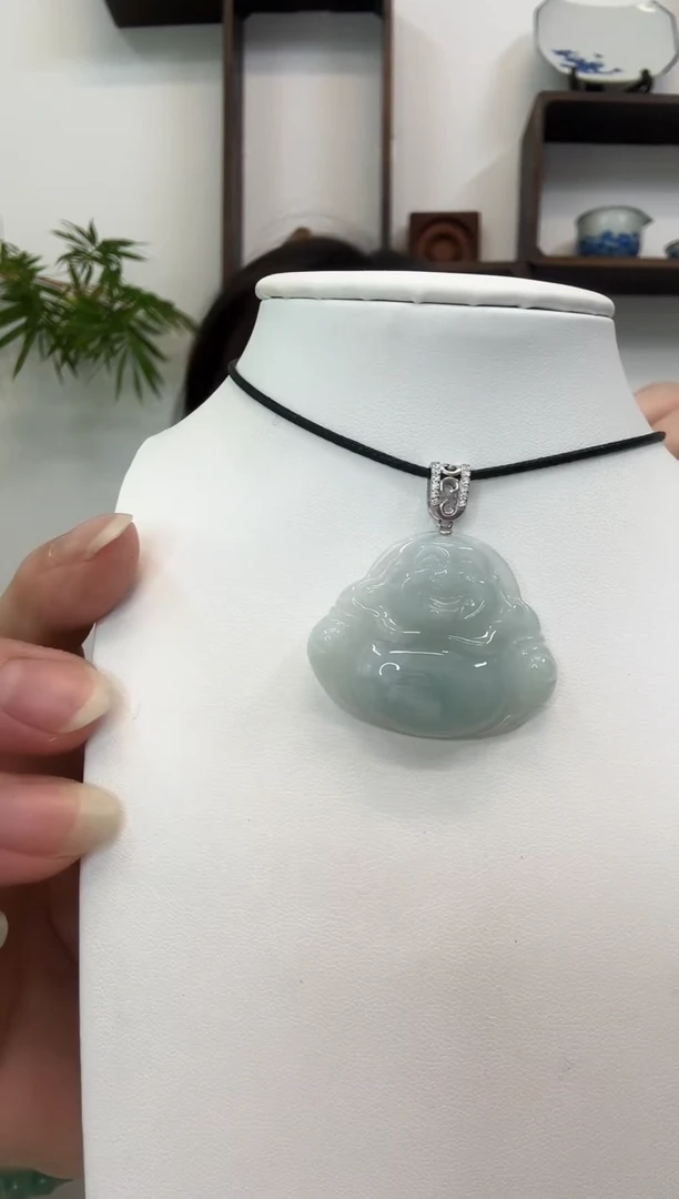 颈饰银S925镶嵌翡翠佛公
