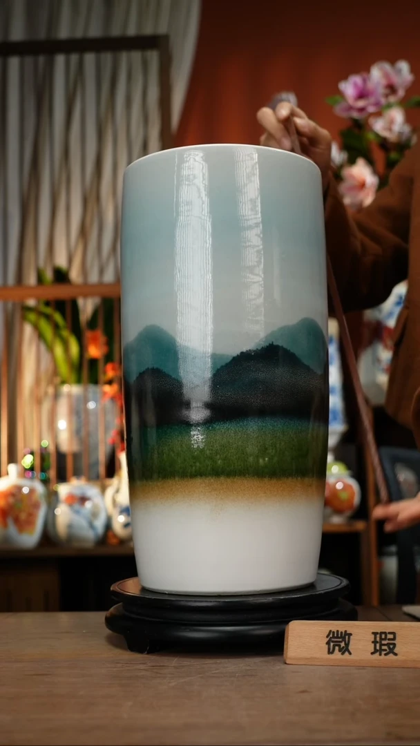 当代景德镇设计师釉下手绘陶瓷花瓶
