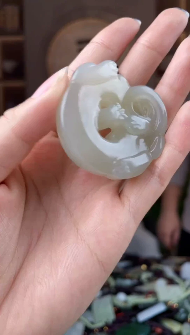 未镶嵌和田玉挂件拍一发一，多样性发货