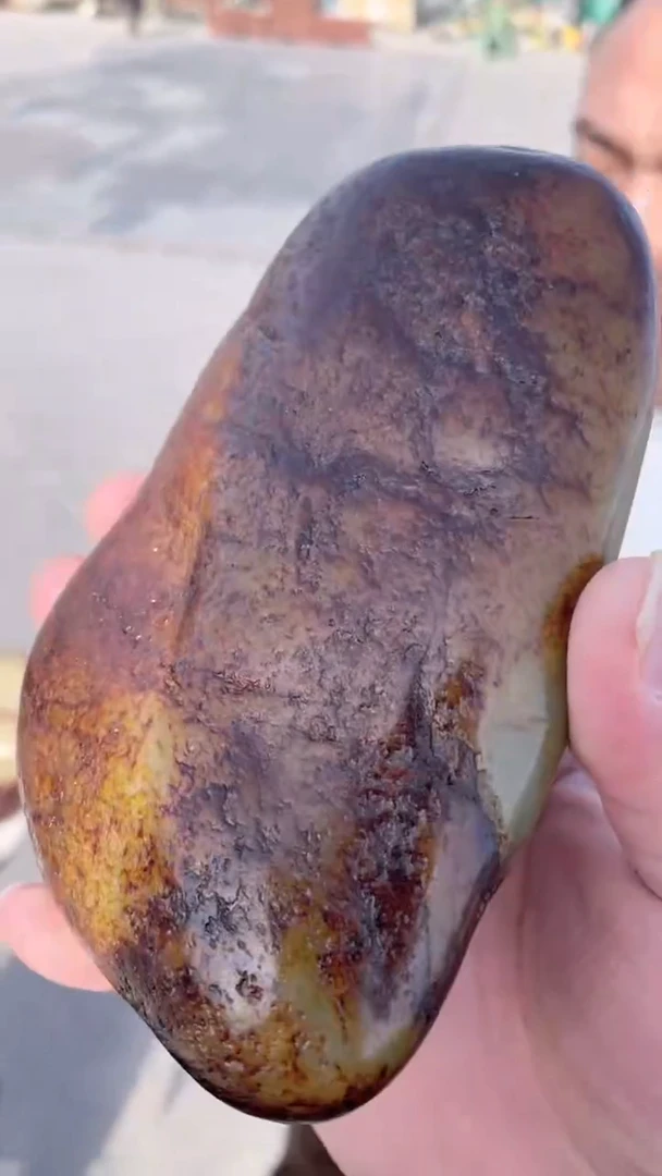 颈饰未镶嵌和田玉（糖玉）和田玉