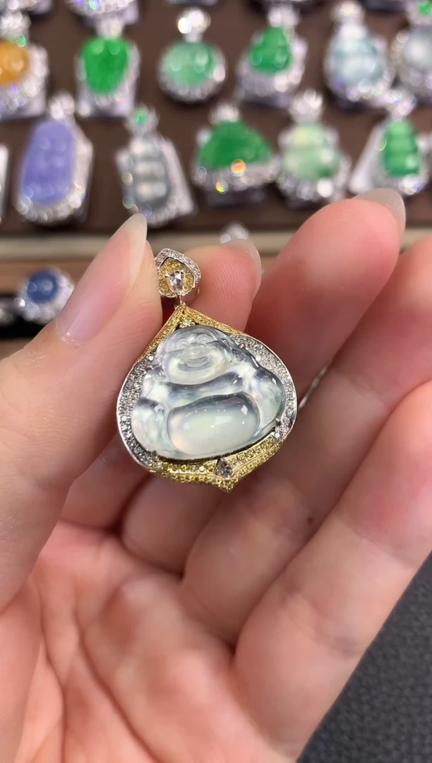 翡翠18K金镶嵌吊坠(不含链)春日珠宝 D18
