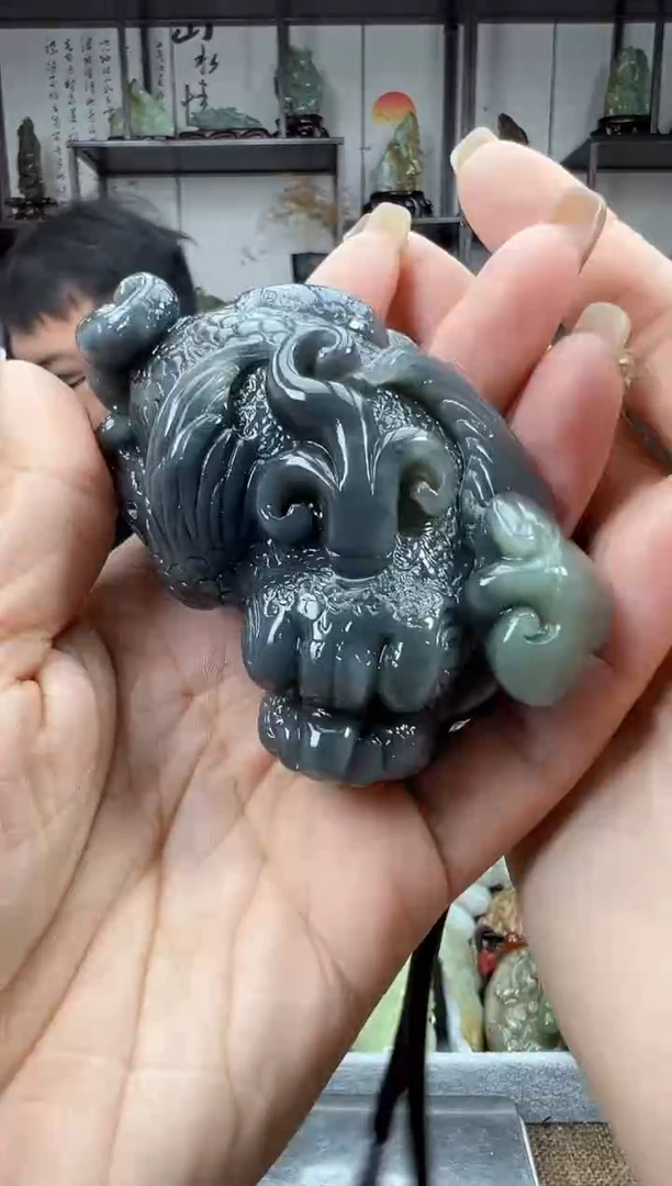 未镶嵌和田玉把件1