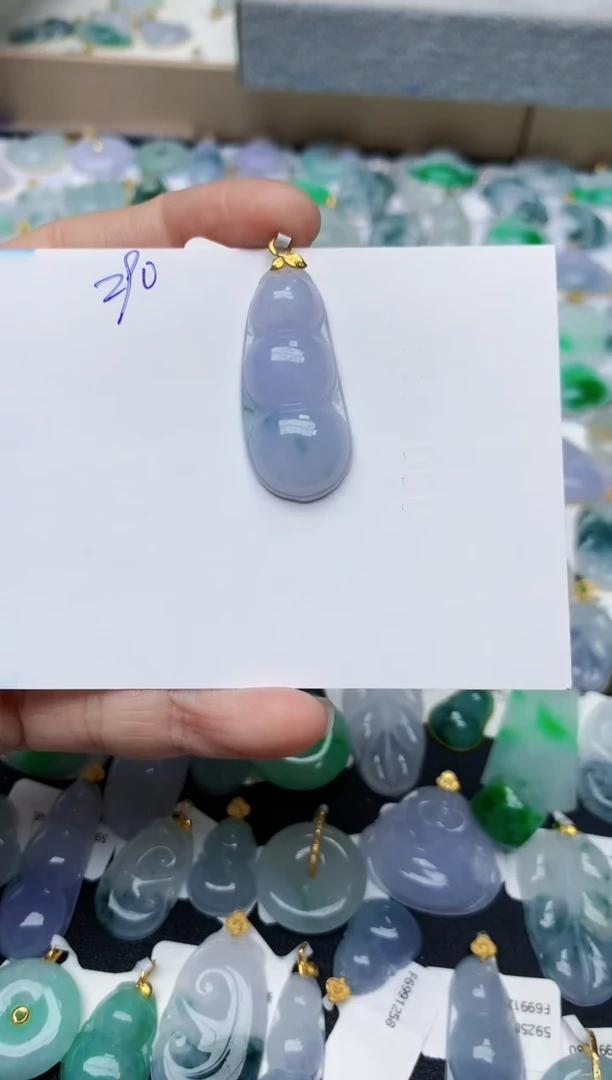 【闪购商品】翡翠颈饰18K金镶嵌天然翡翠A货