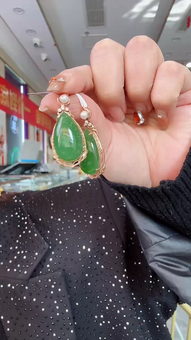 【闪购商品】和田玉吊坠18K金镶嵌吊坠多样性发一个