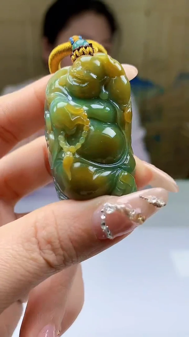 【闪购商品】定制翡翠未镶嵌4902ty-毛货挂件196