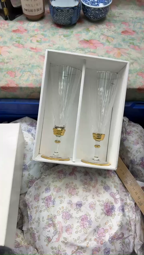 水晶玻璃杯套款奶***子       A582*