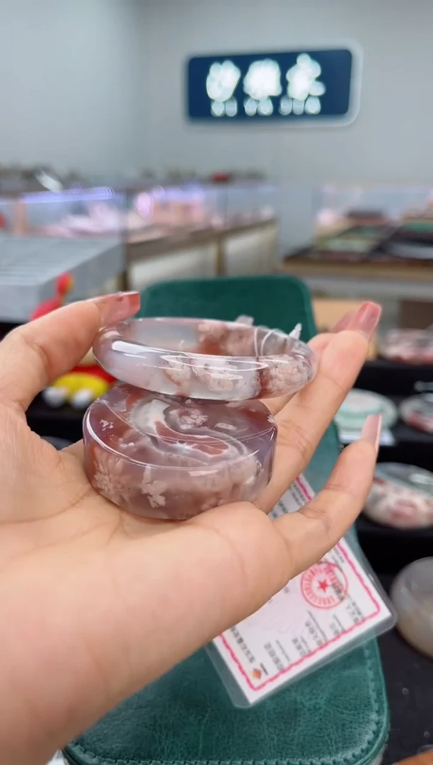 石英质玉手镯未镶嵌54圈口（赠品镯心）S911136