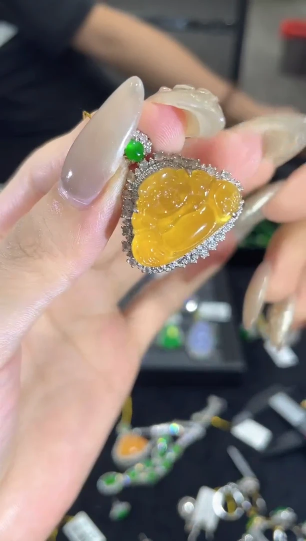 吊坠(不含链)18K金镶嵌翡翠HX