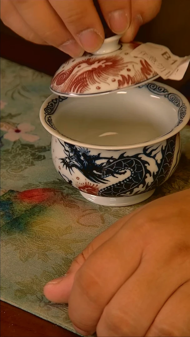 杯手工手绘杯杯很美丽