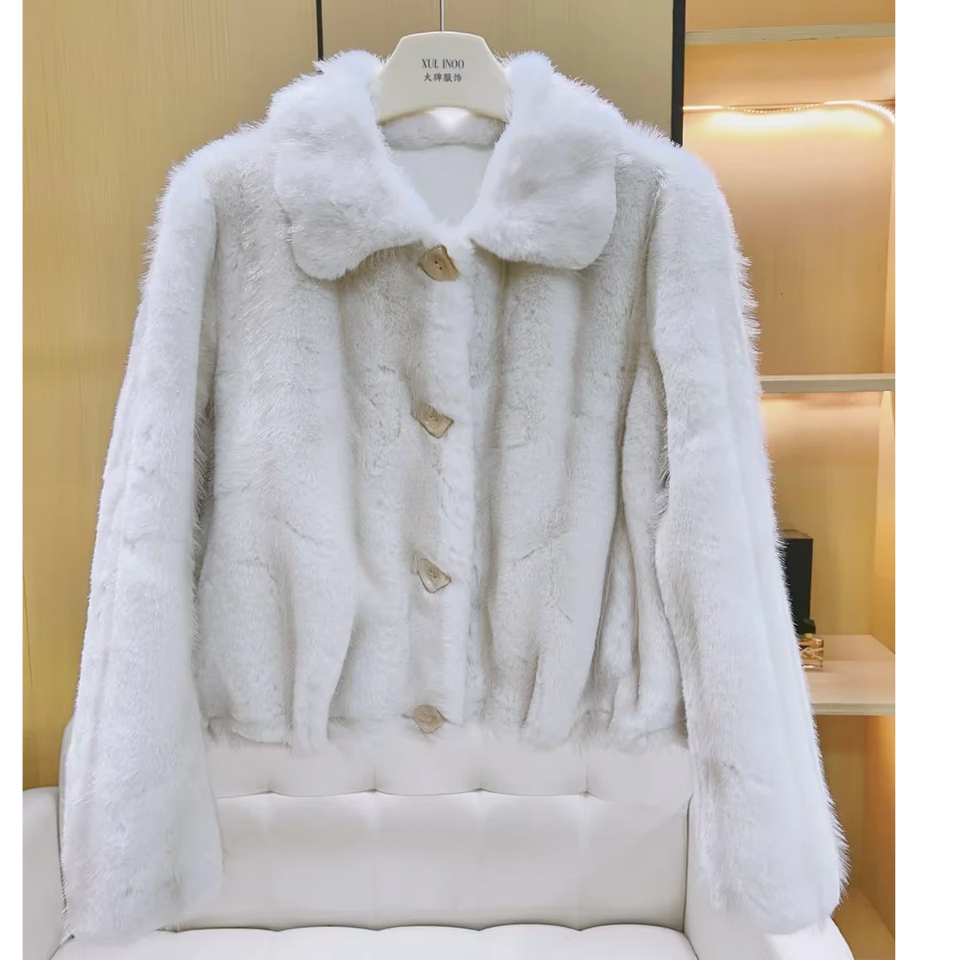 丨秋冬新款米白色富家千金洋气高级感保暖毛绒轻奢厚外套 6204