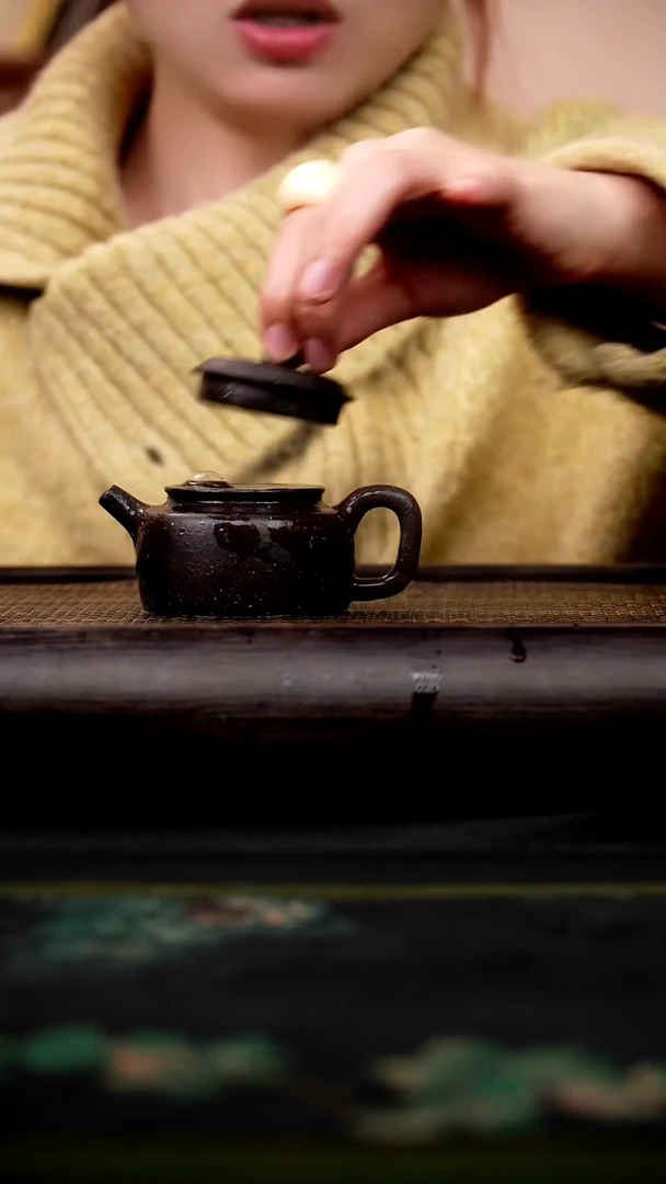 茶壶紫砂绿降坡 德钟