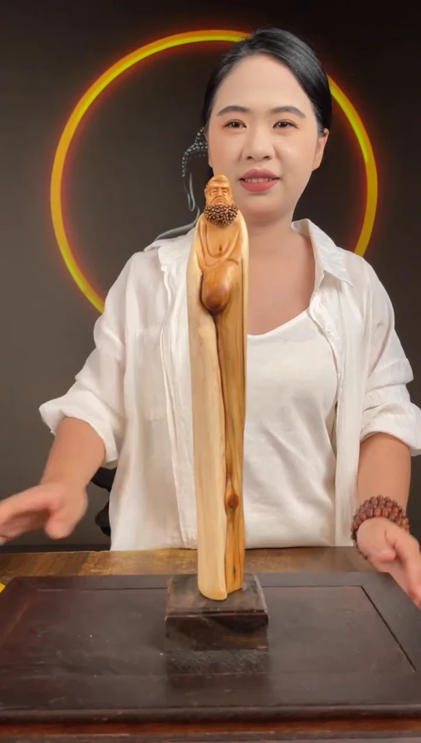 柏木（崖柏）手工摆件,先抢先得! 编号:2