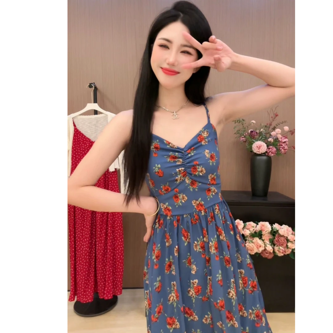 2025夏季新款法式蓝色复古设计感绝美碎花气质收腰小众显瘦吊带裙