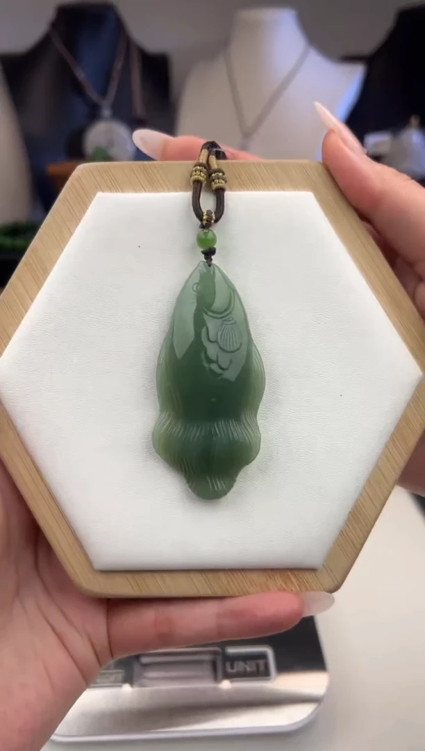 吊坠(不含链)未镶嵌和田玉9800