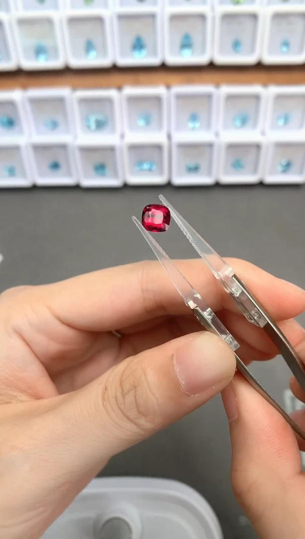 未镶嵌裸石定制碧玺1.21ct 09071