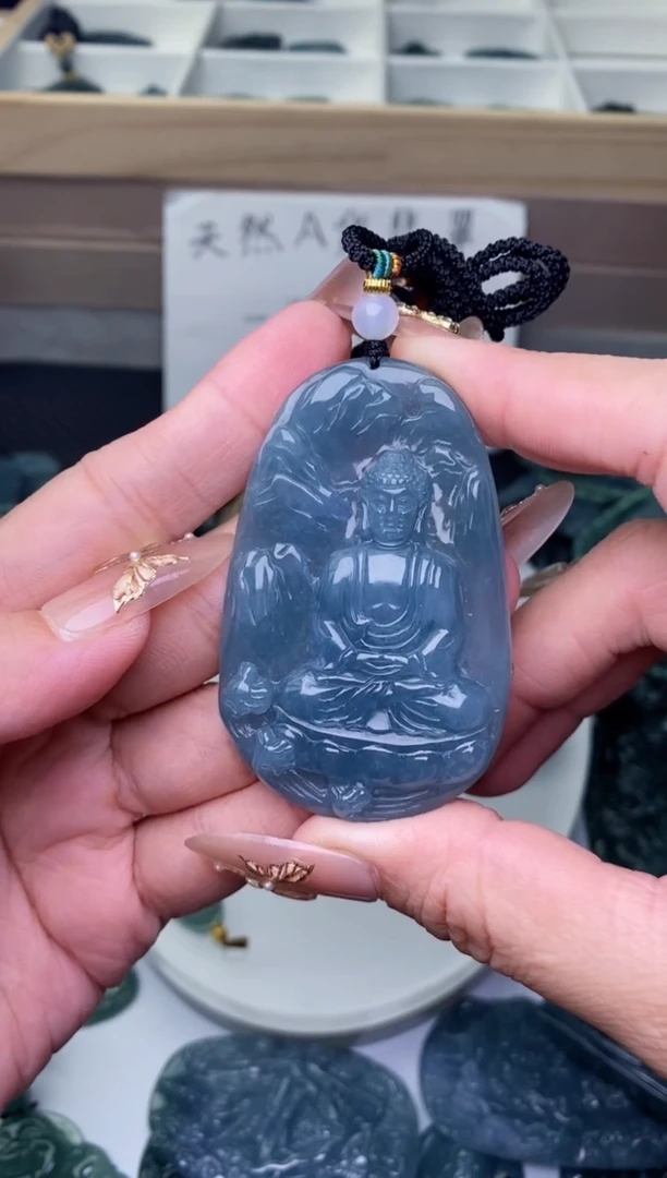 颈饰未镶嵌翡翠2