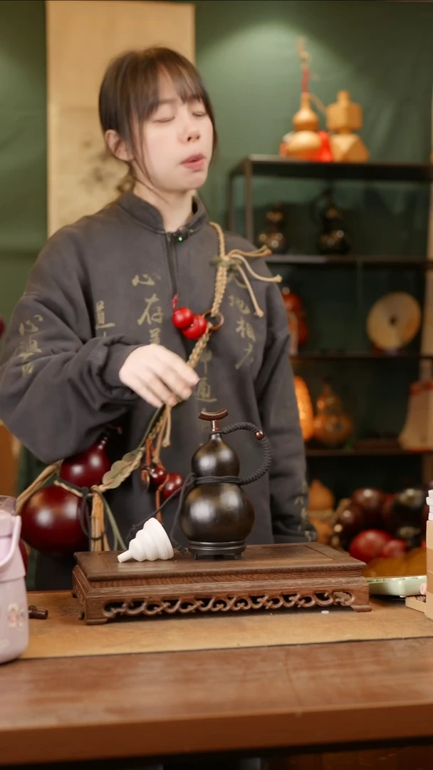 169号精品天然大漆酒葫芦一物一拍~