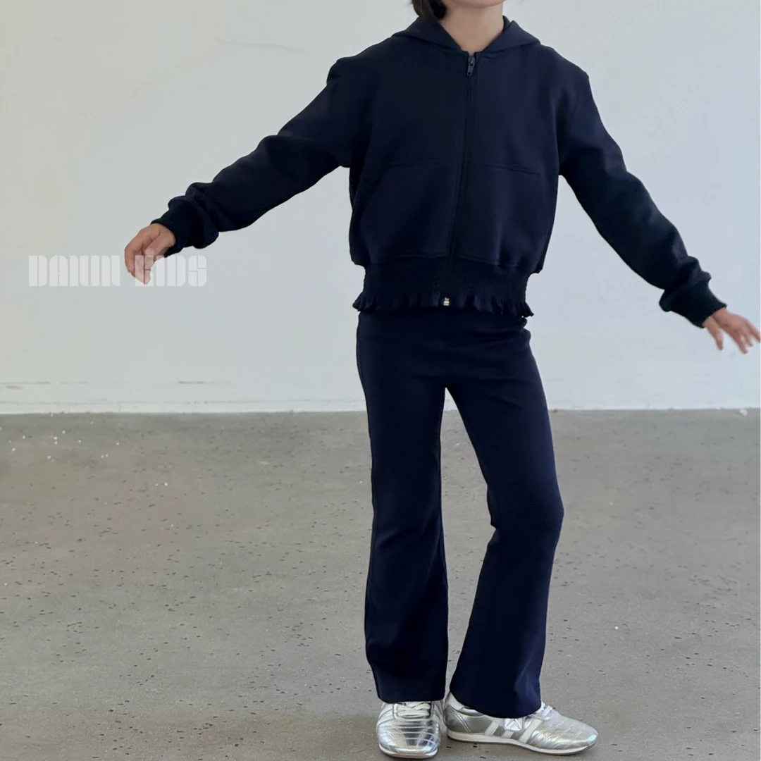 嗒囜【显高甜酷套装】软糯亲肤透气 女童秋季连帽卫衣外套+微喇叭裤