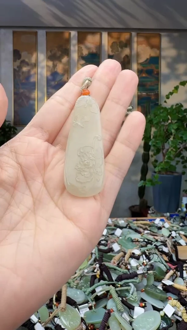 未镶嵌和田玉挂件拍一发一