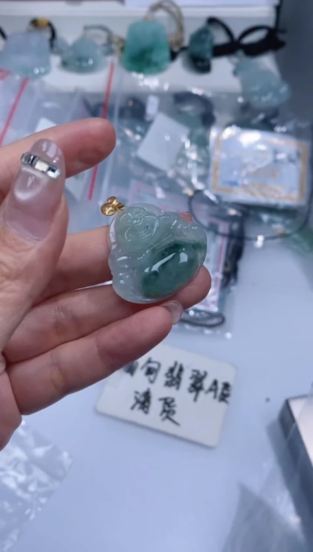 颈饰银S925镶嵌翡翠吊坠