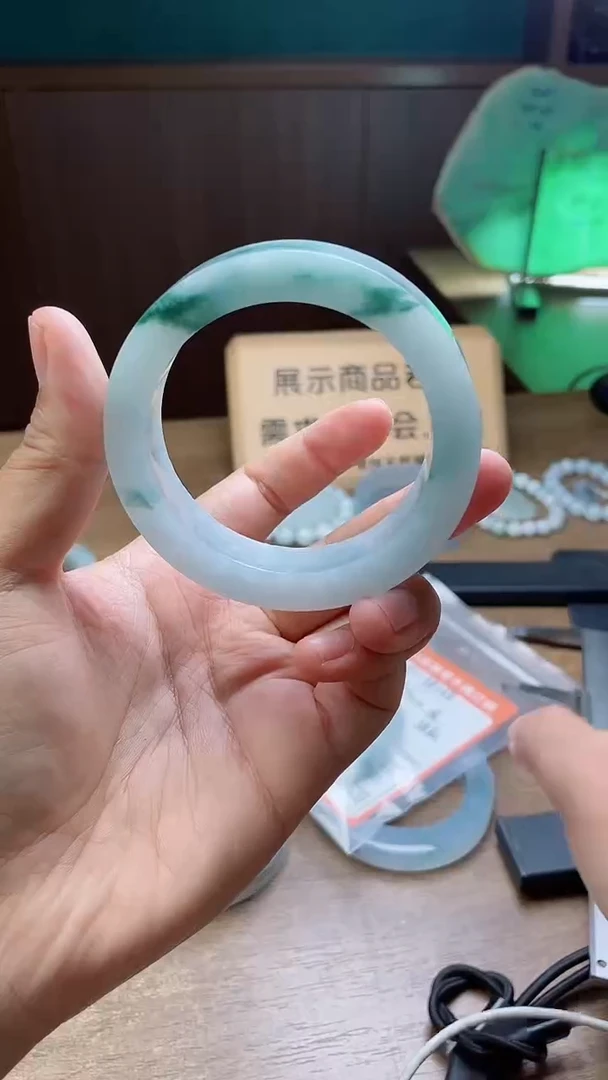 定制翡翠手镯未镶嵌用****7定制