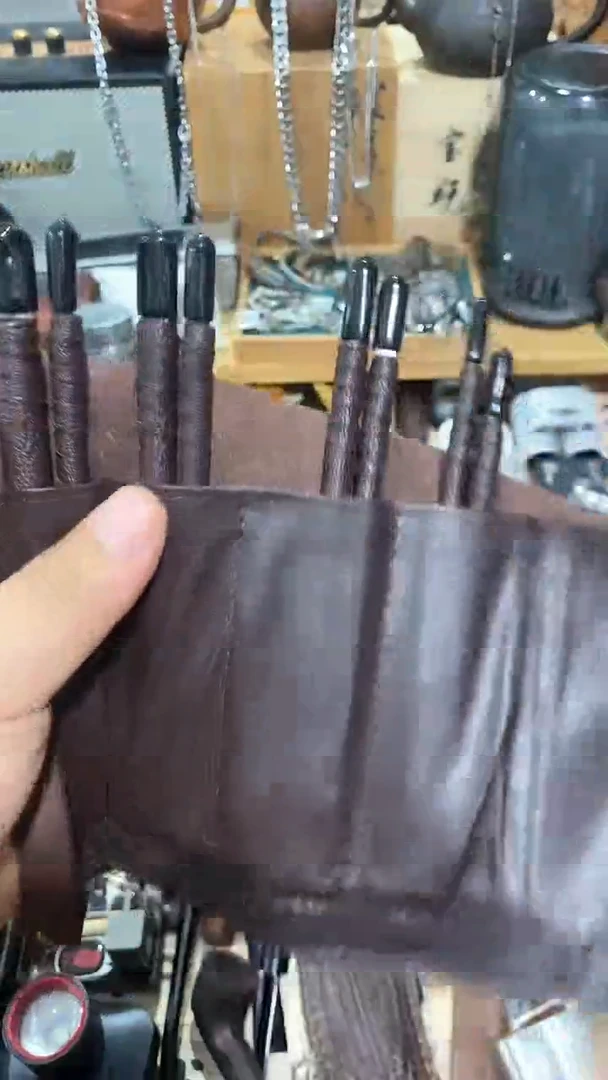 瓷片闪购商品  如图所示