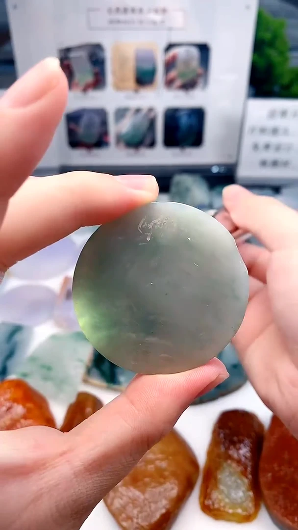 未镶嵌定制翡翠天然翡翠片料定制雕刻