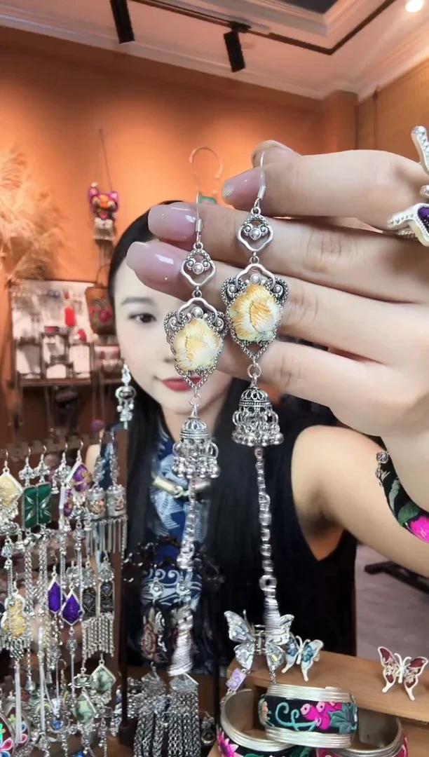 刺绣纯手工民族风耳环