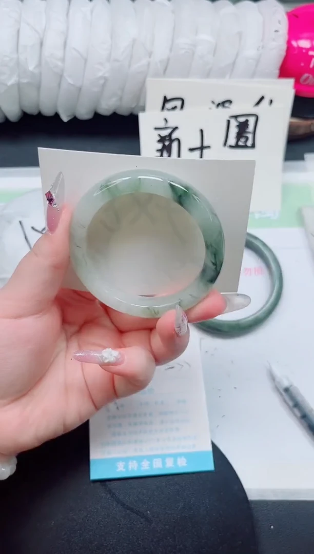 石英质玉手镯未镶嵌b89-圈口54.5