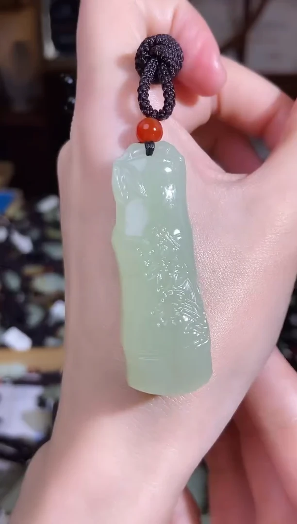 颈饰未镶嵌和田玉1