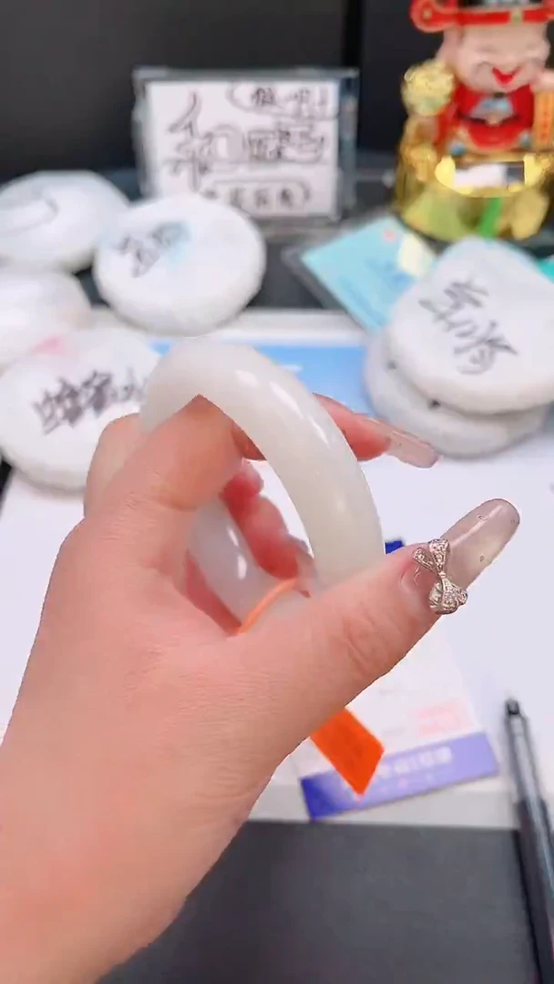 未镶嵌手镯和田玉27T43-57