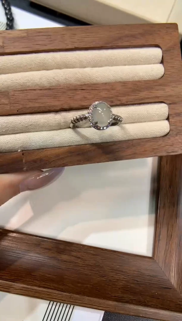 银S925镶嵌戒指翡翠戒指