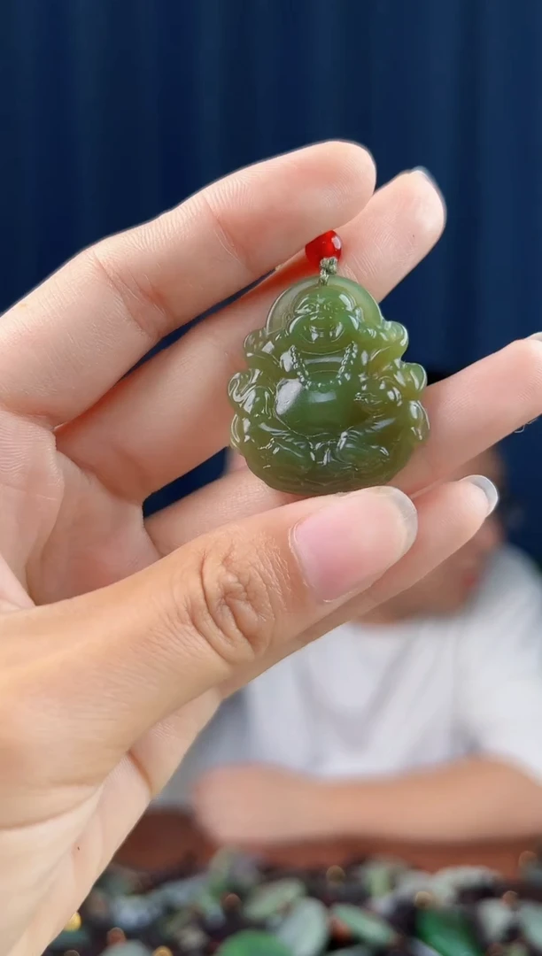 颈饰未镶嵌和田玉拍一发一，多样性发货
