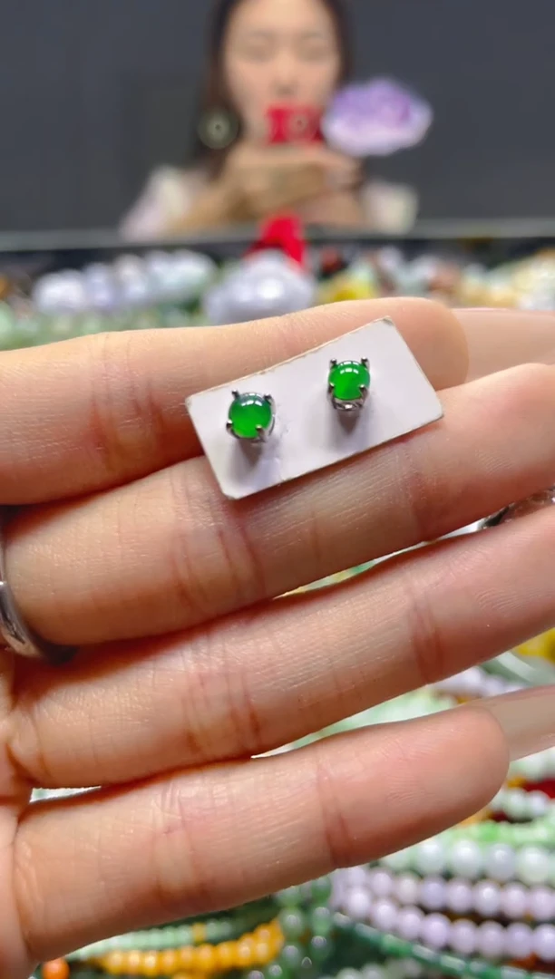 颈饰未镶嵌翡翠/X/翡翠A货，一件也是批发价