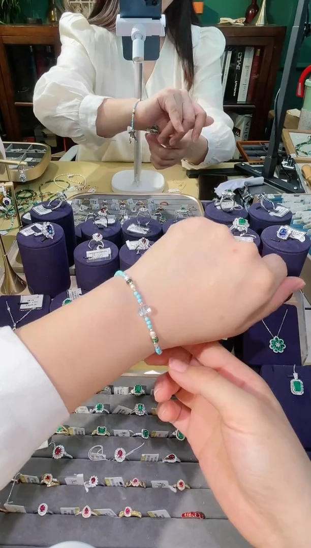 【闪购商品】绿松石手链18K金镶嵌绿松石手链