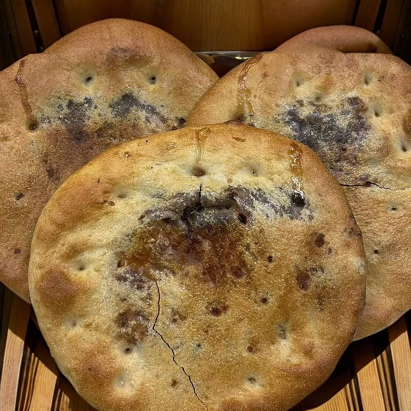 新疆特色玫瑰花馕