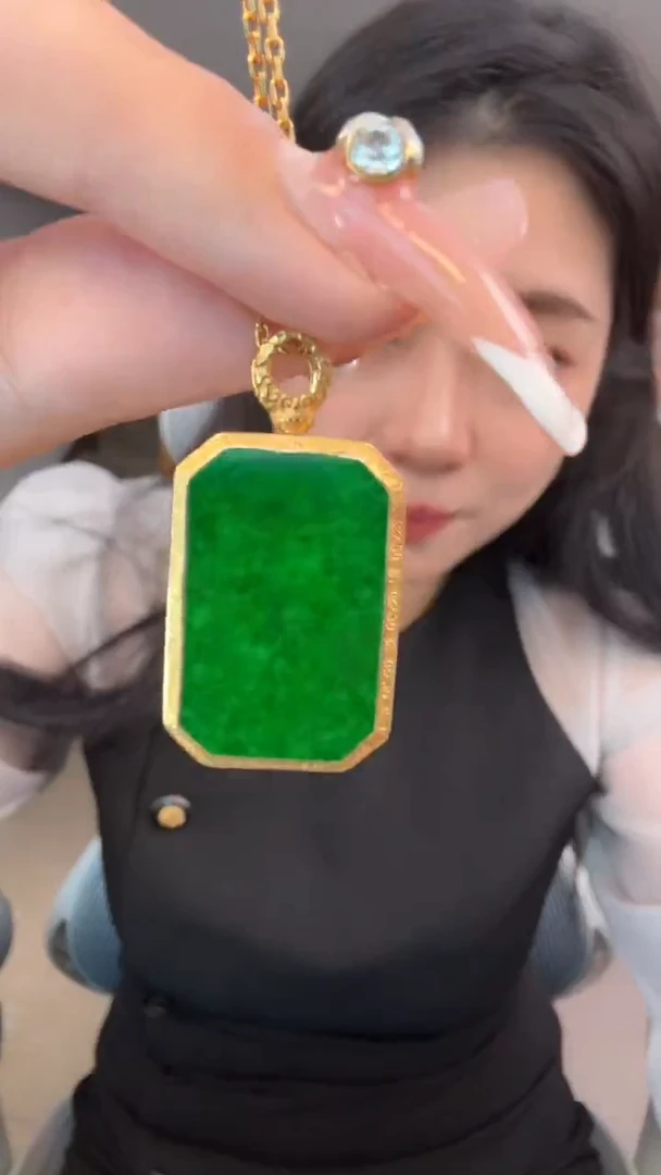 吊坠(不含链)18K金镶嵌翡翠天然缅甸A货翡翠18K吊坠