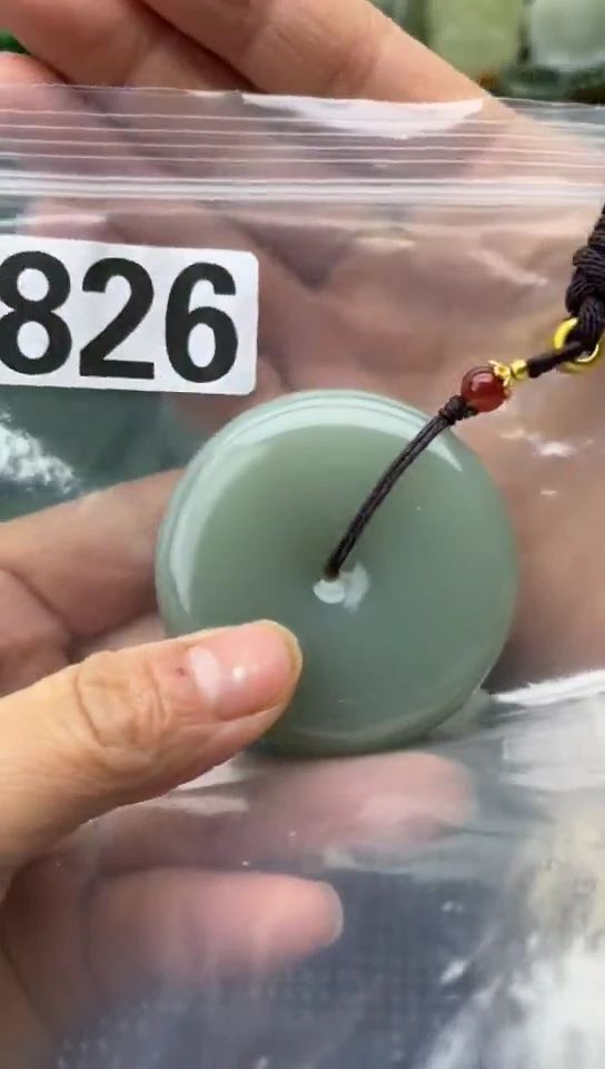 未镶嵌和田玉珠宝半成品扣子