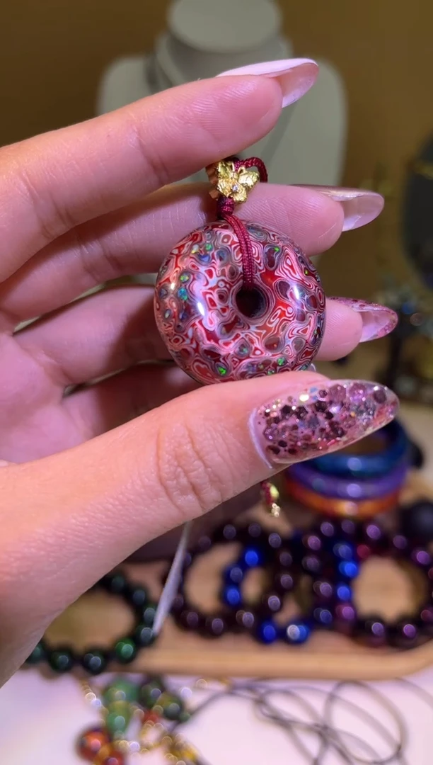 榕城大漆红色变彩平安扣