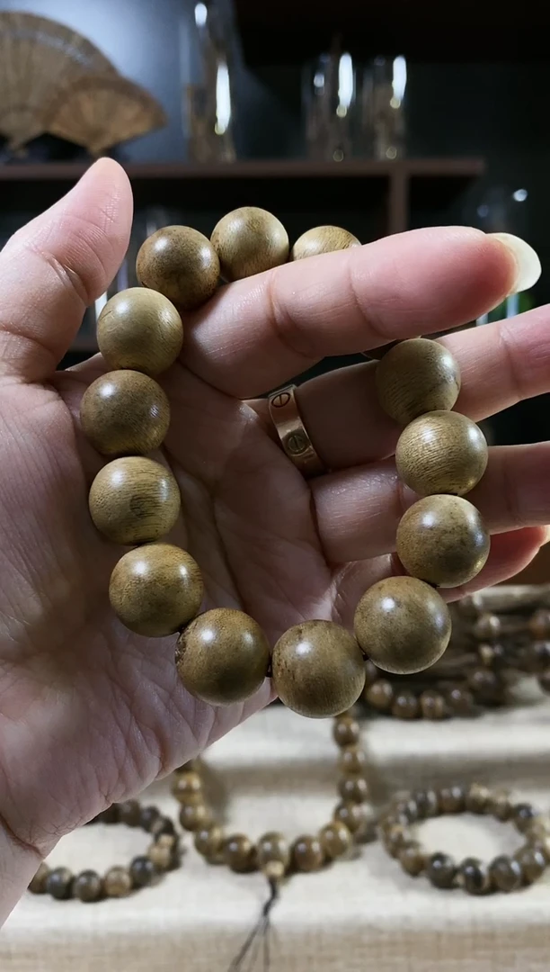 沉香手串越南大叻黄熟香陈年老香16MM单圈