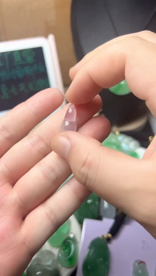 颈饰未镶嵌翡翠所见即所得，一图一物