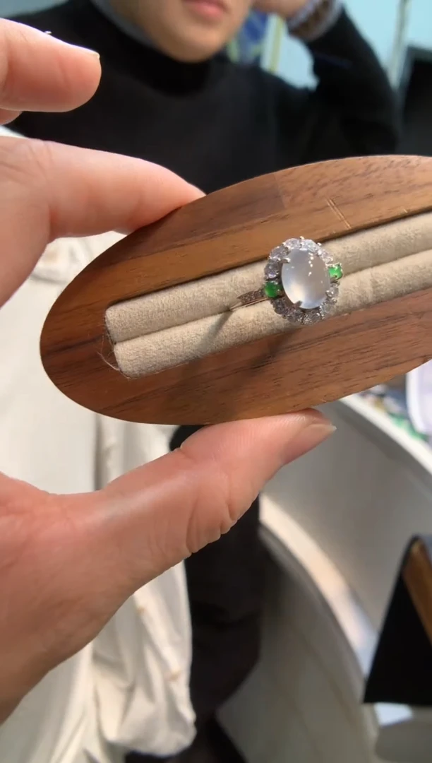银S925镶嵌戒指翡翠戒指